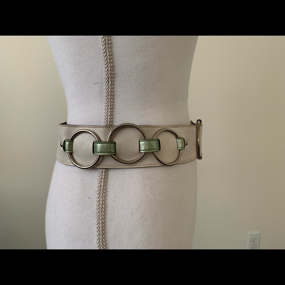 Belt - Picture 2 of 5